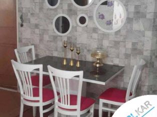 میز ناهار خوری چهار نفره