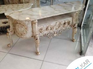میز تلویزیون شرکتی