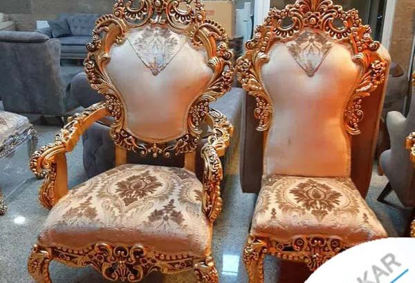 مبلمان یونانی
