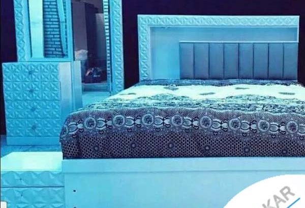 تخت و خواب آیدا