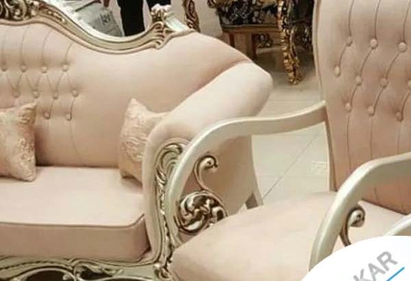 مبل کلاسیک زیبا ژوبین شیک