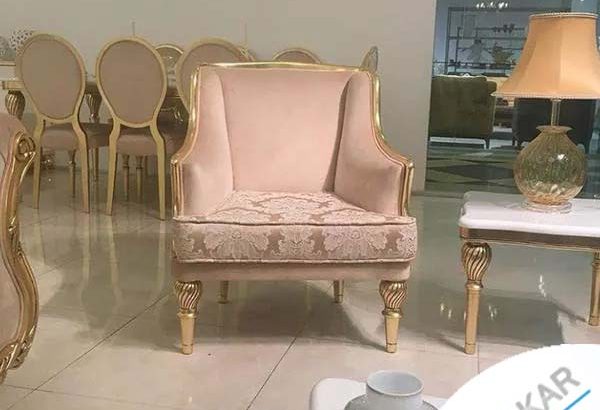 مبل بالونی