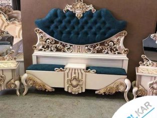 تختخواب تاج طاووسی