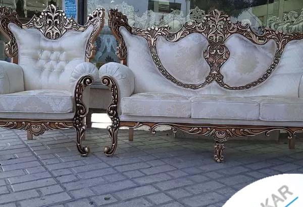 مبل و مبلمان