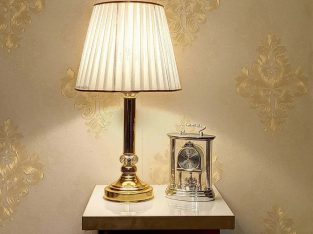 آباژور رومیزی بدنه فلزی