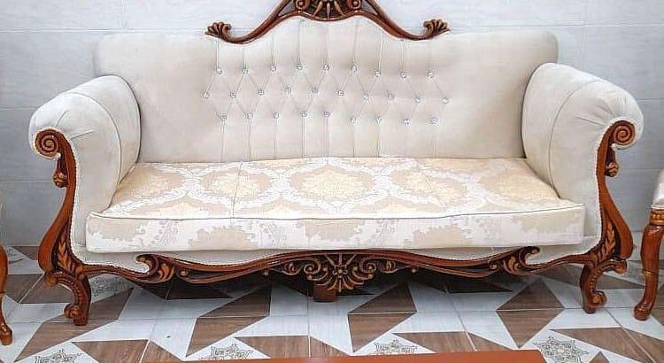 مبل استیل تاج دارخورشیدی